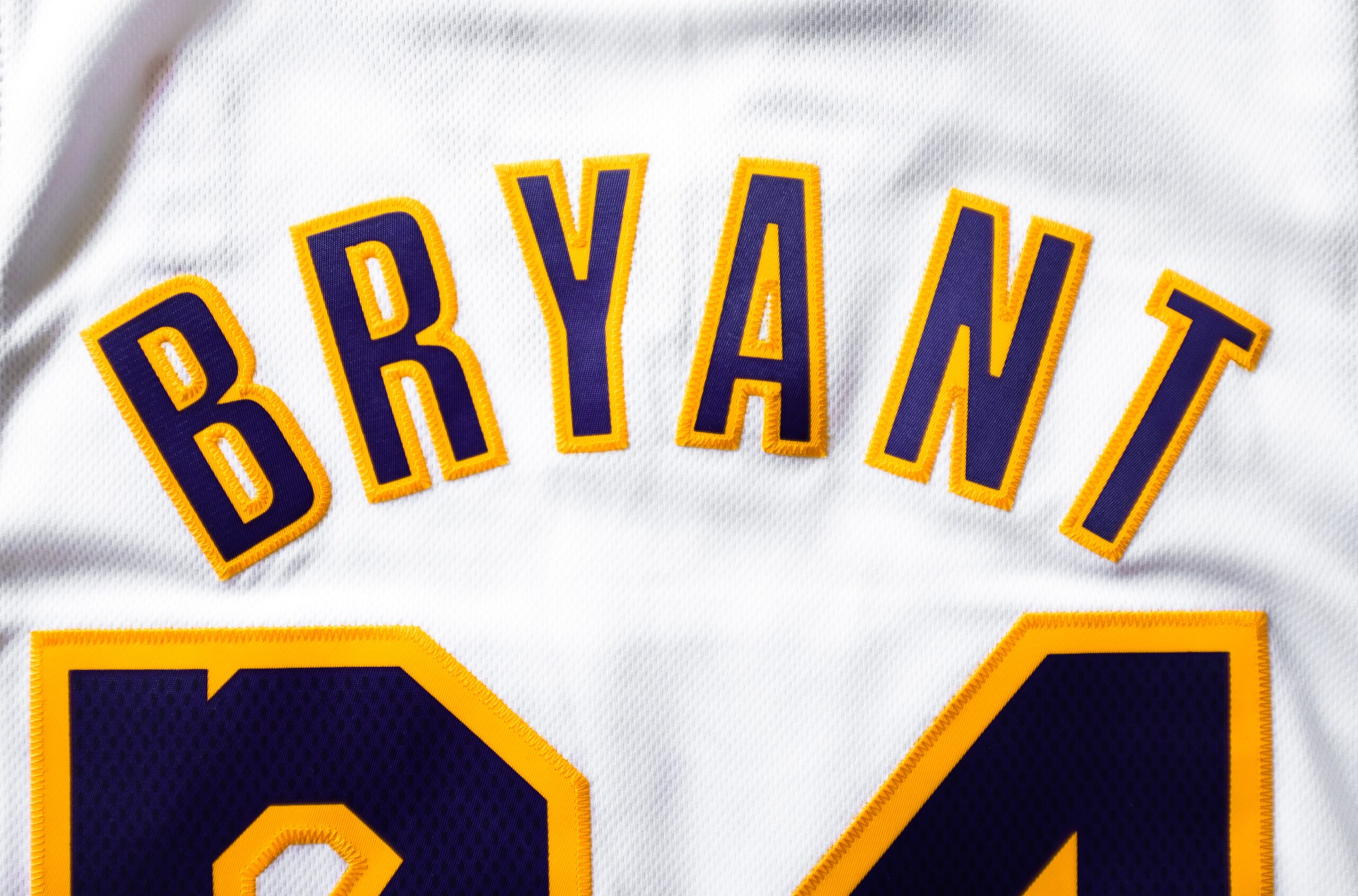 The LA Lakers Are Bringing Back The Black Mamba Jersey To Honour